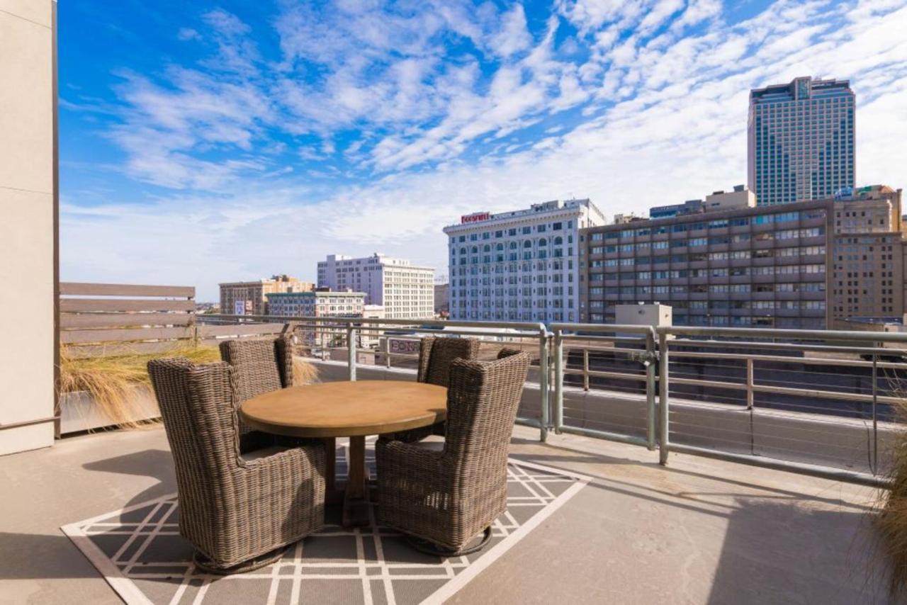 Luxury 2-Bedroom Condo Steps Away From The French Quarter New Orleans Esterno foto