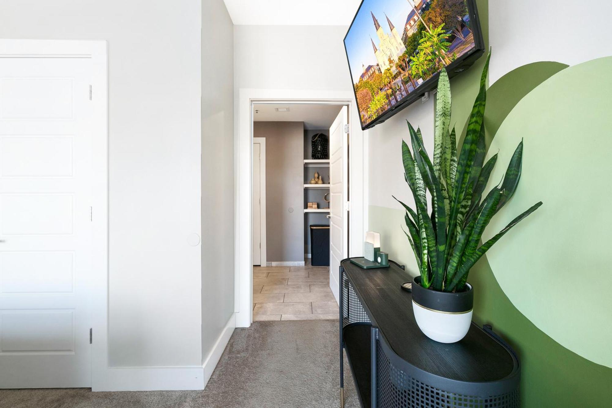 Luxury 2-Bedroom Condo Steps Away From The French Quarter New Orleans Esterno foto