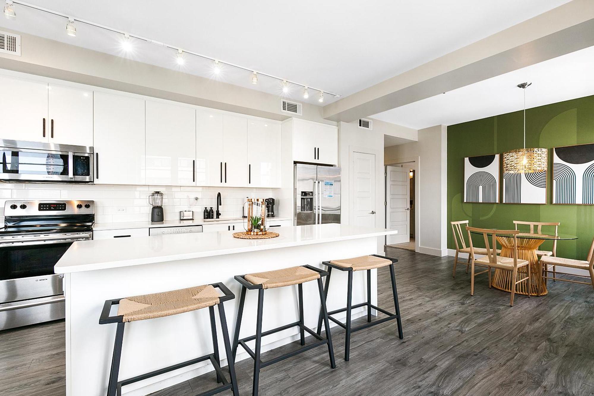 Luxury 2-Bedroom Condo Steps Away From The French Quarter New Orleans Esterno foto