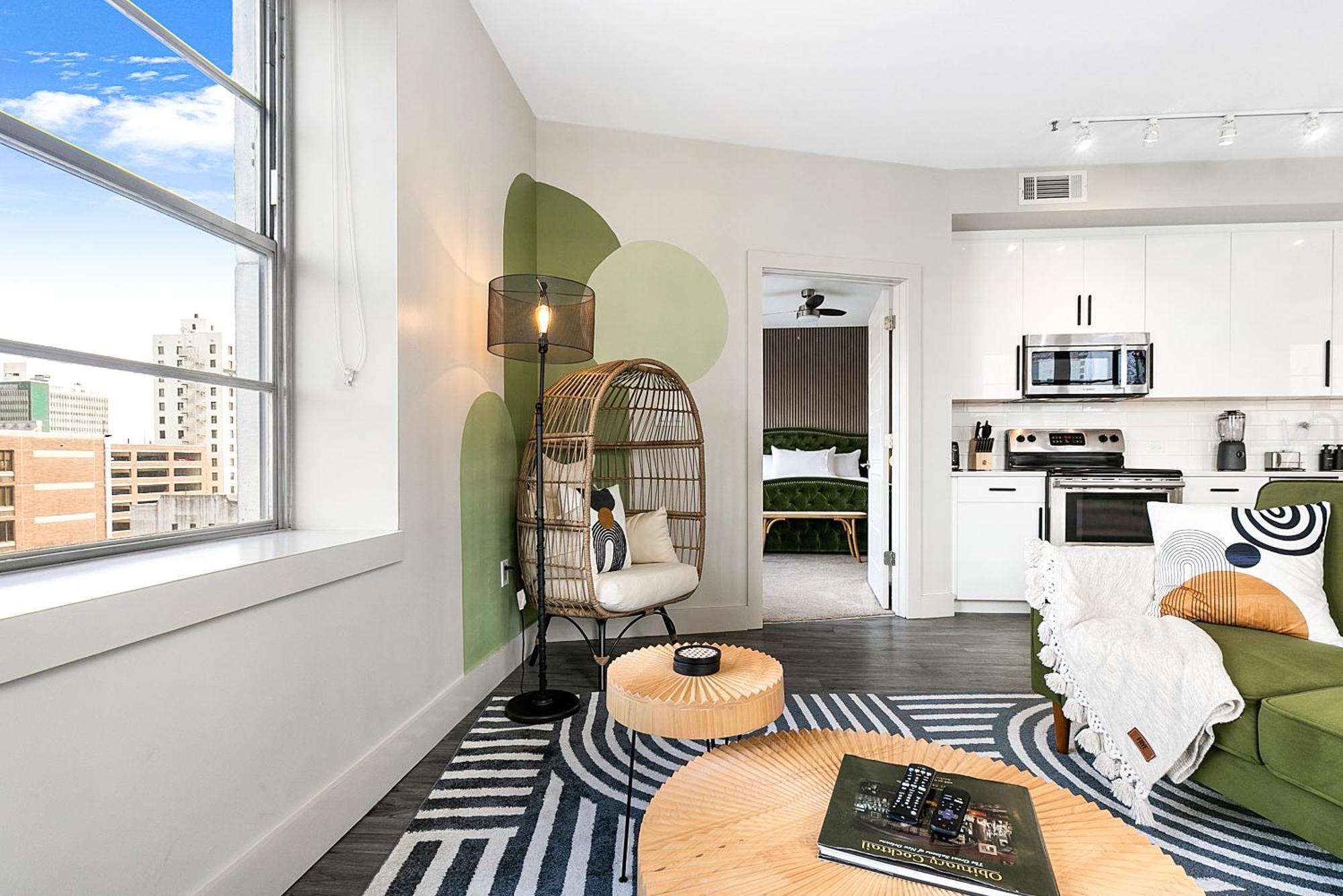 Luxury 2-Bedroom Condo Steps Away From The French Quarter New Orleans Esterno foto