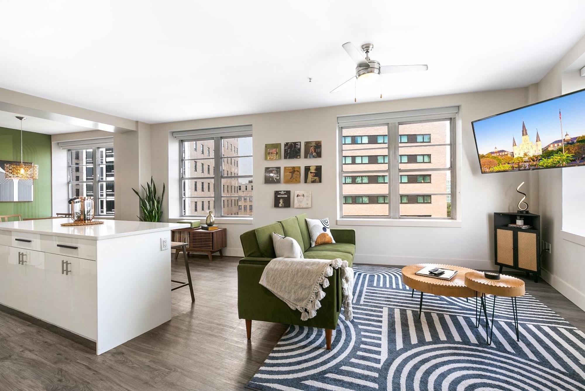 Luxury 2-Bedroom Condo Steps Away From The French Quarter New Orleans Esterno foto