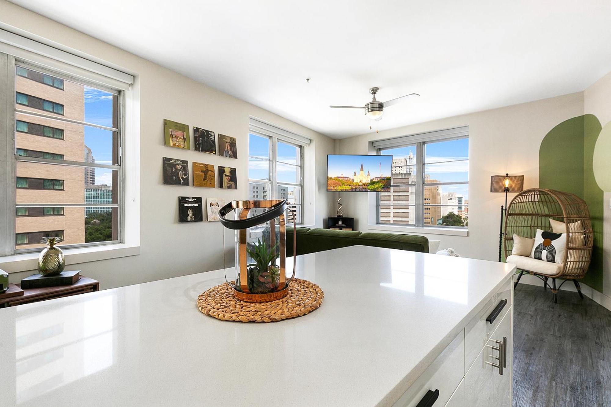 Luxury 2-Bedroom Condo Steps Away From The French Quarter New Orleans Esterno foto