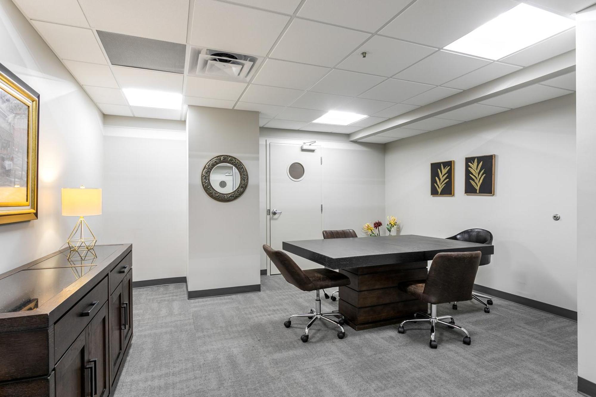 Luxury 2-Bedroom Condo Steps Away From The French Quarter New Orleans Esterno foto